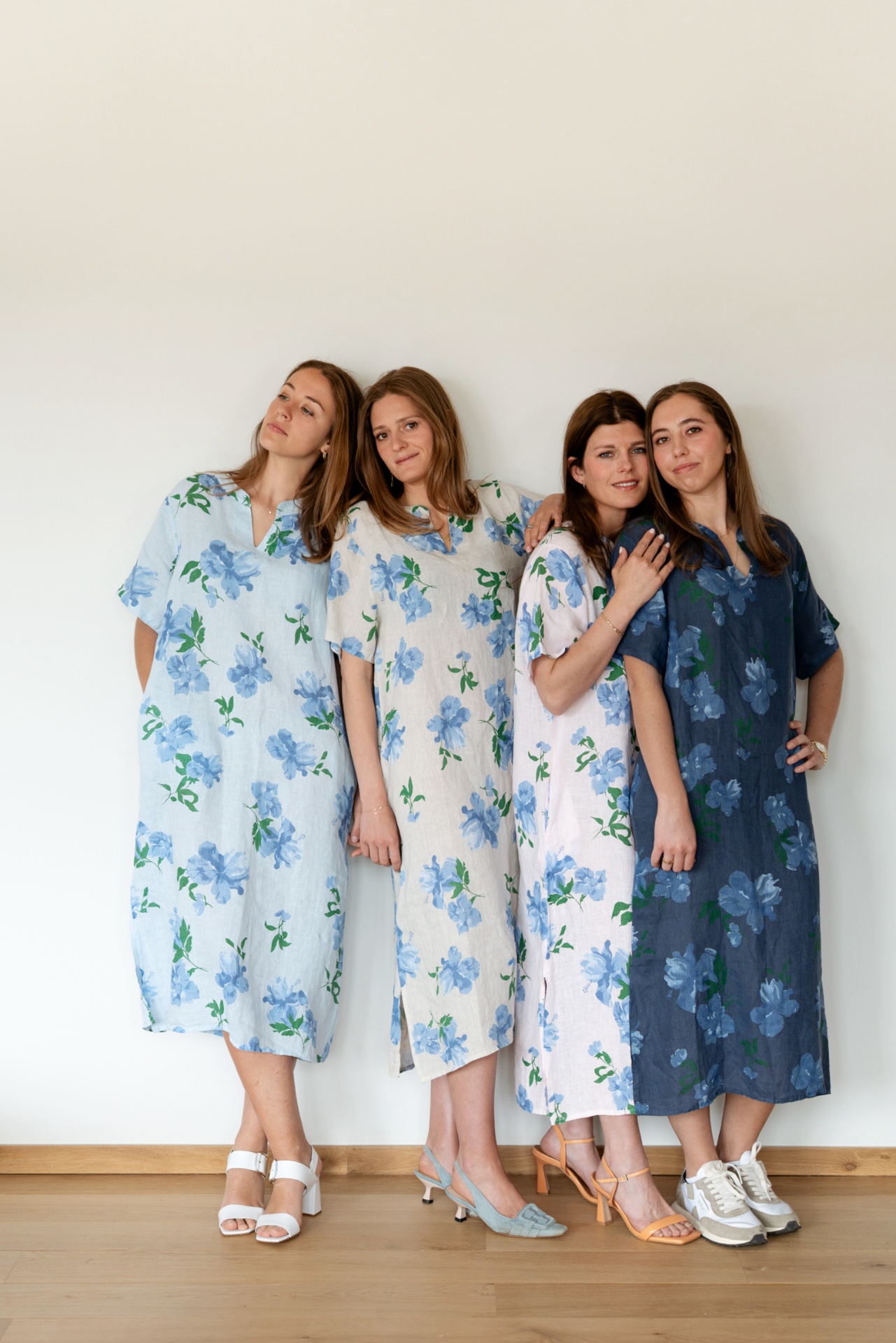 Robes bleues imprimées